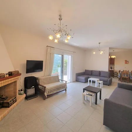 The Ionian Blue House Fully Equipped 3br House *