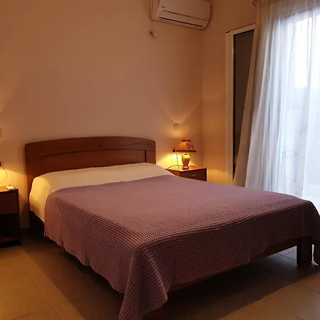 The Ionian Blue House Fully Equipped 3br House בית נופש